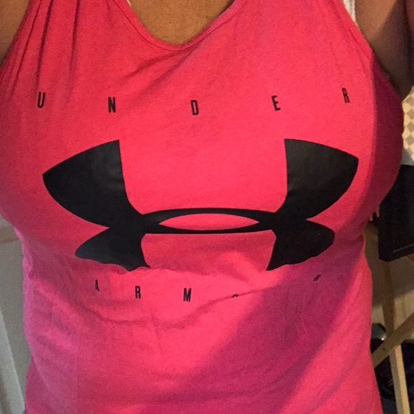 Under armor pink tank top Sz M 😍 - Picture 2 of 8